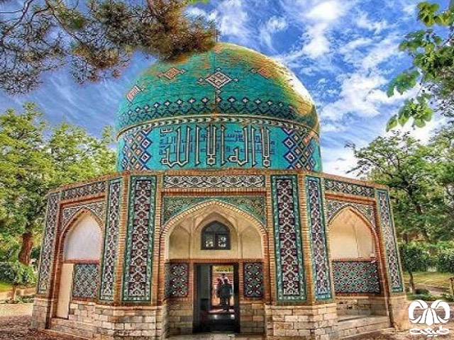 مقبره عطار نیشابوری از جاذبهها مقبره عطار نیشابوری